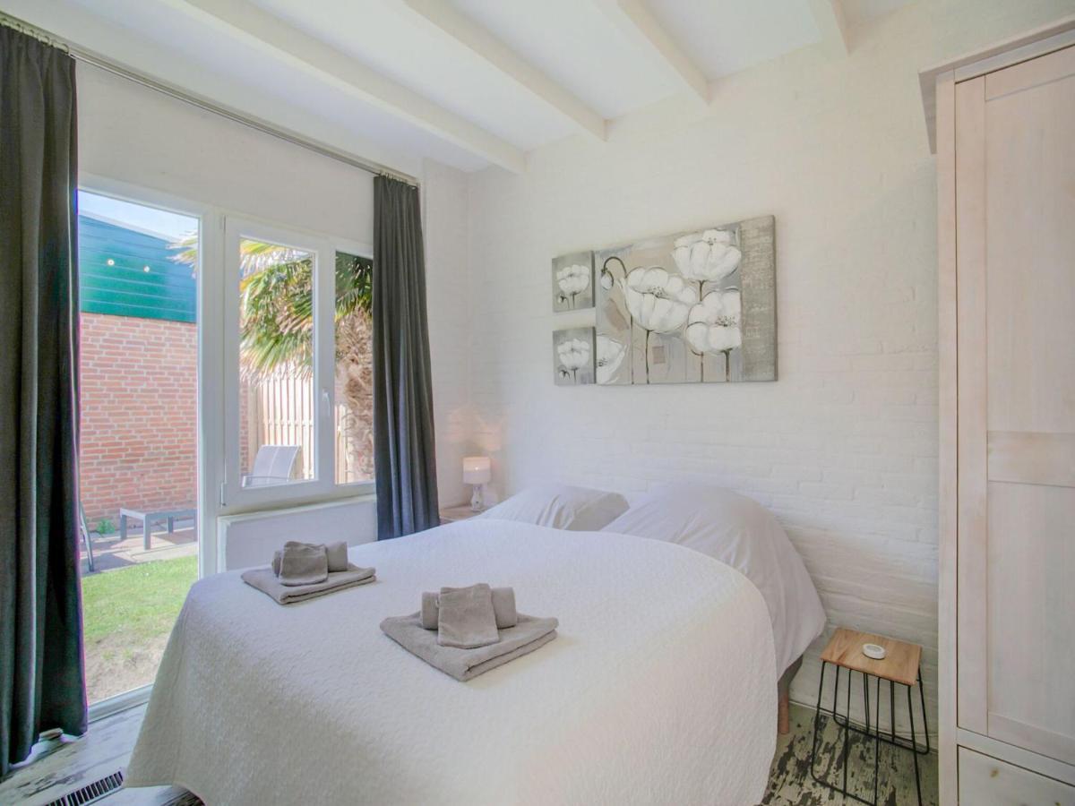 Lovely Bungalow In Noordwijkerhout With Garden Esterno foto